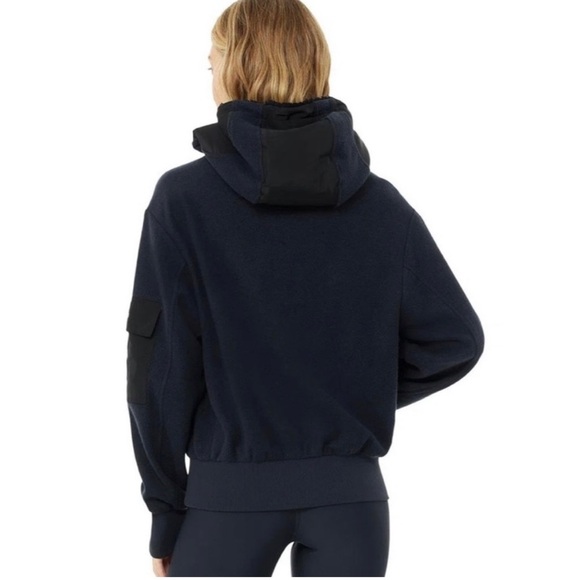 Alo Yoga Chill Pullover Hoodie - Picture 3 of 8